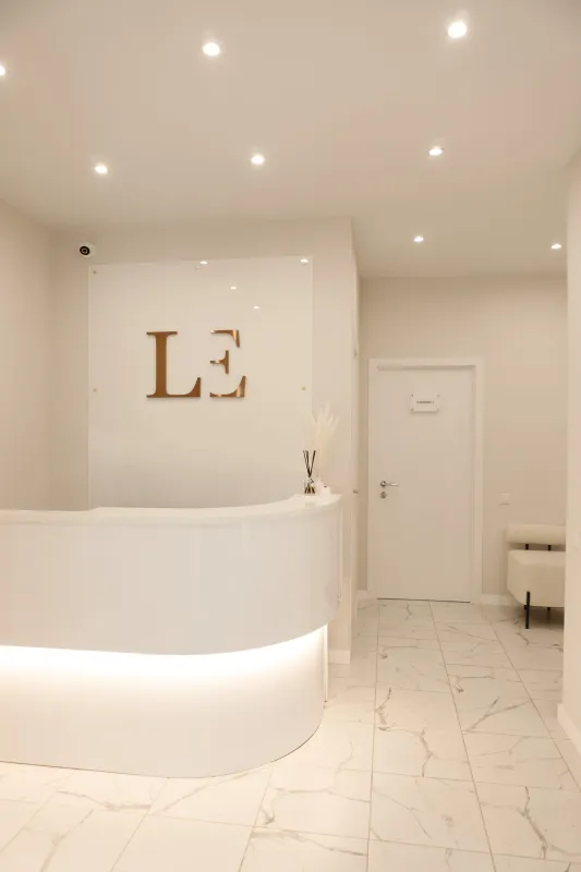 LE CLINIC